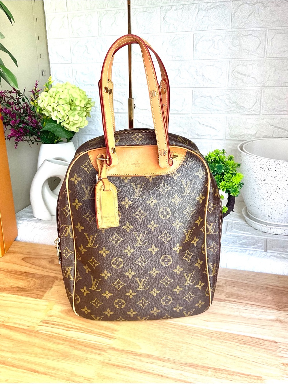 AUTHENTIC LV โ
LUXURY HANDBAG MONOGRAM LOUIS VUITTON